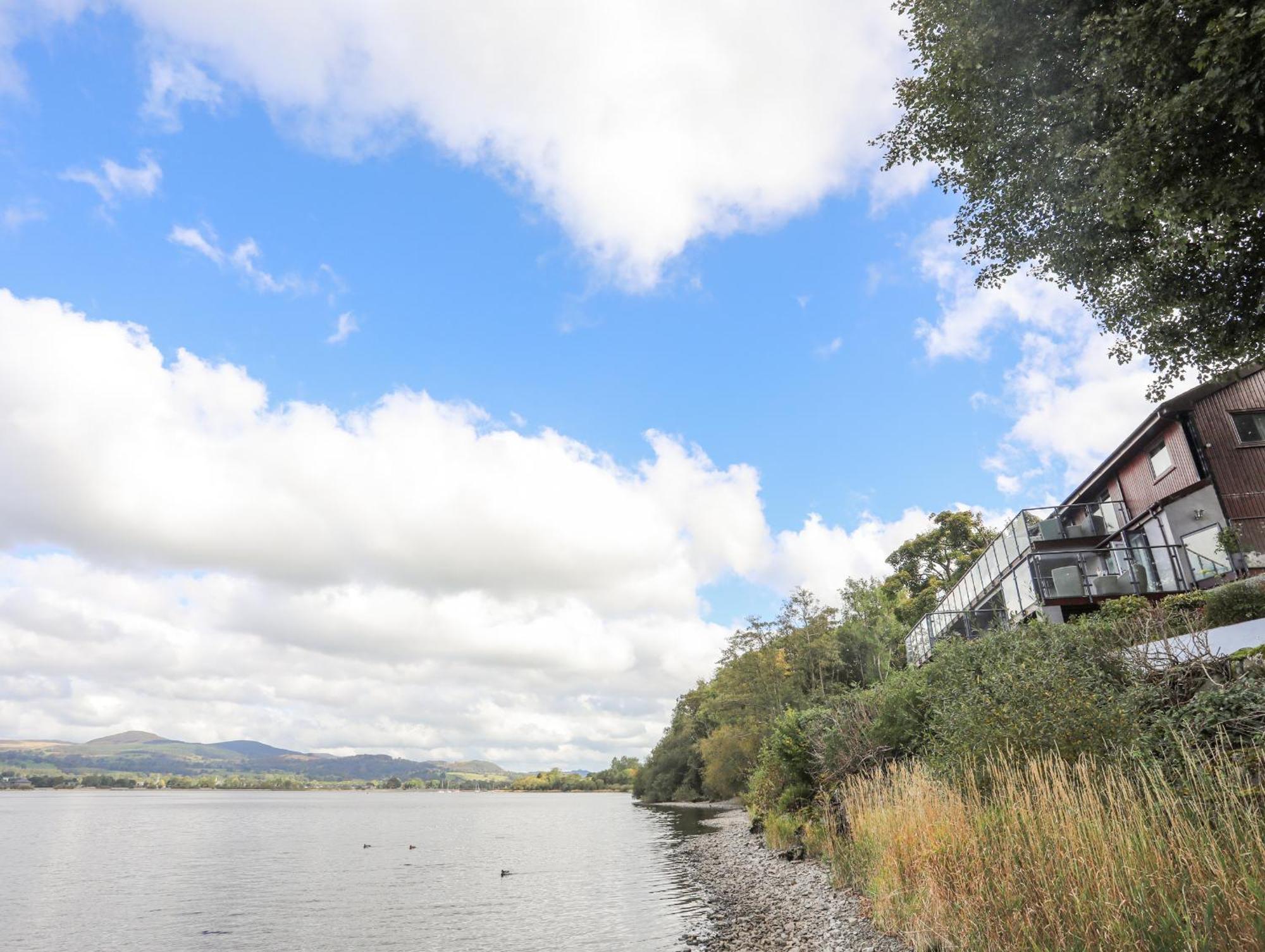 Tegid Lakeside - Bala Lake エクステリア 写真